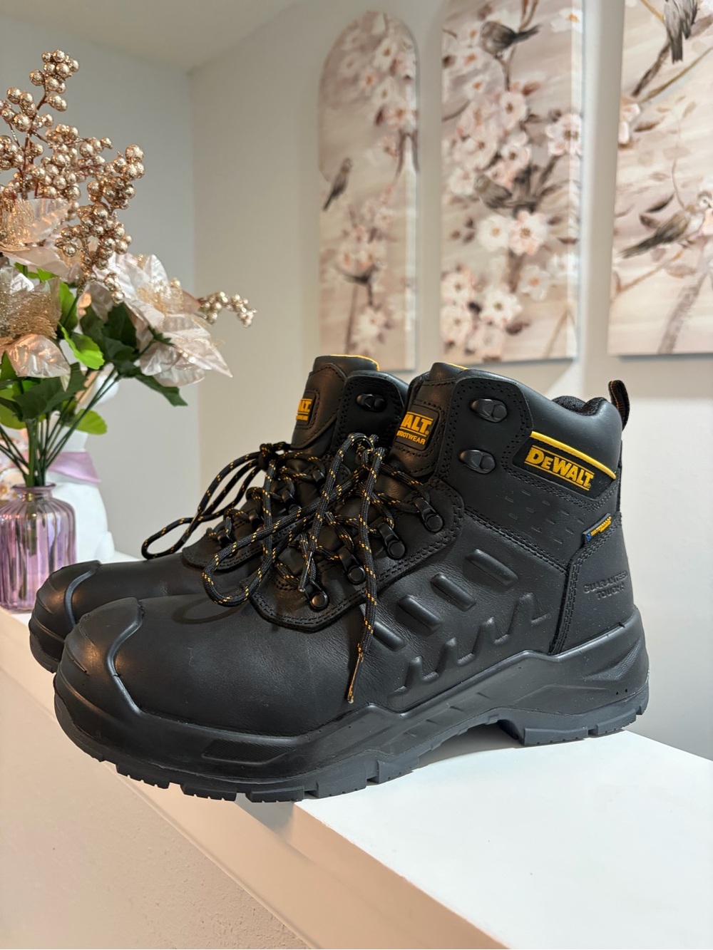 DEWALT Men's Black Work Boots - Rugged Safety Mid-Top